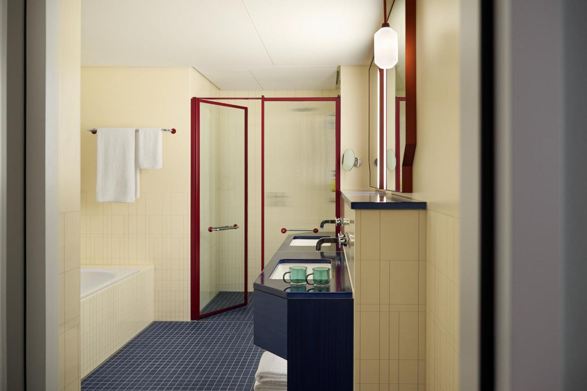 Kimpton Main Frankfurt By Ihg Otel Frankfurt am Main Dış mekan fotoğraf